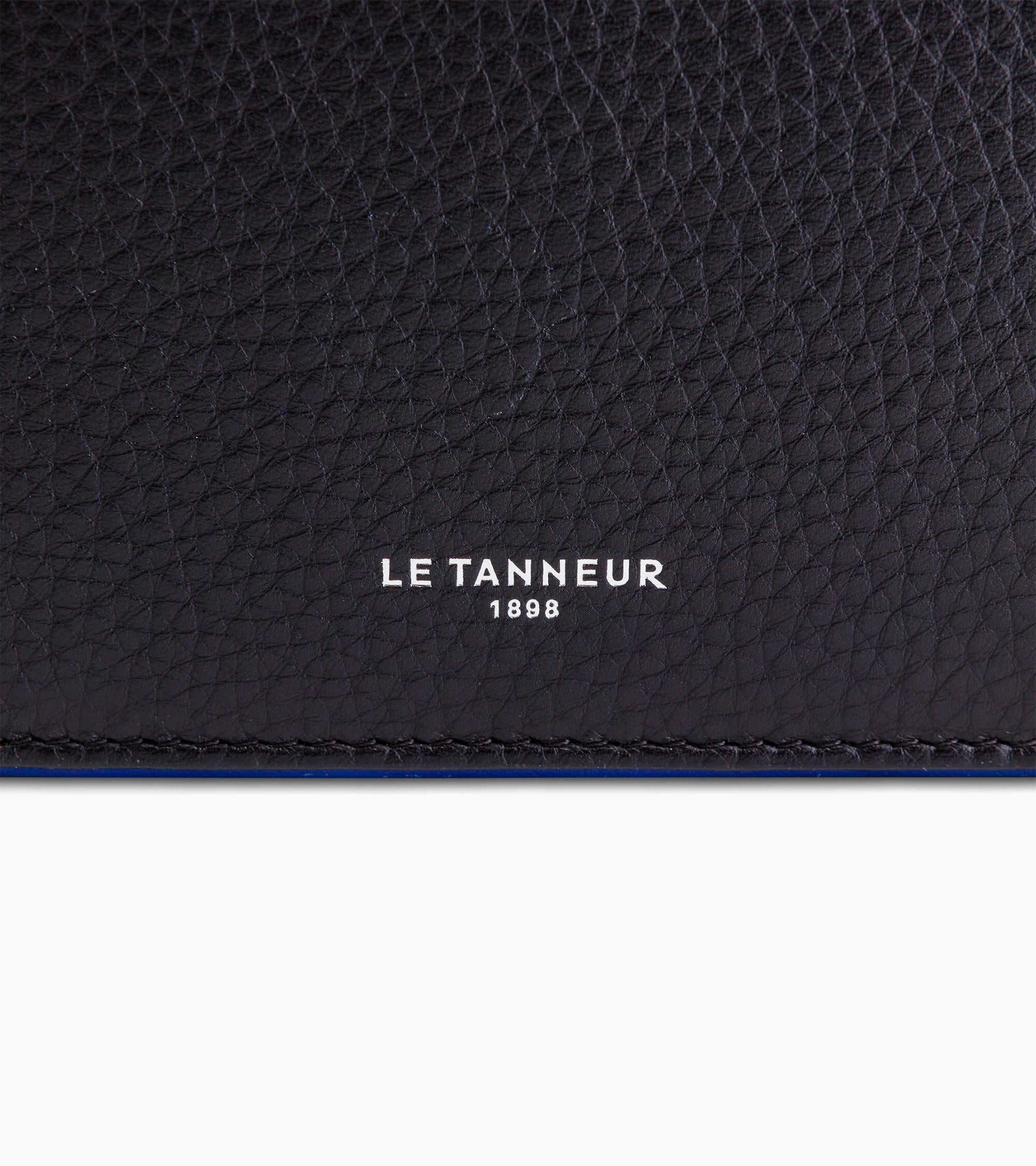 Geldbörse Augustin aus genarbtem Leder mit Reißverschluss-Münzfach