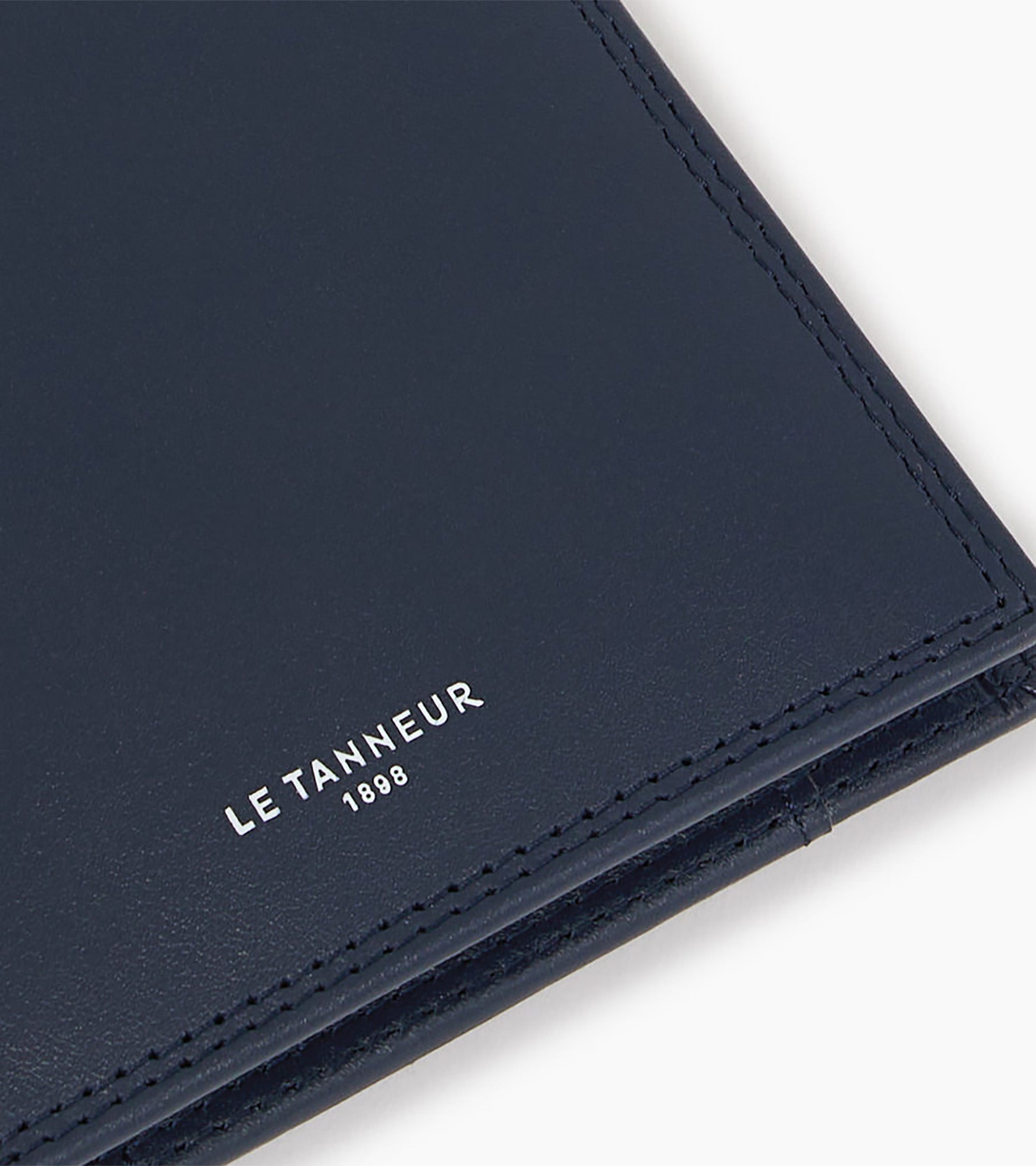 Horizontales Kartenetui aus Glattleder Martin mit Geldscheinfach