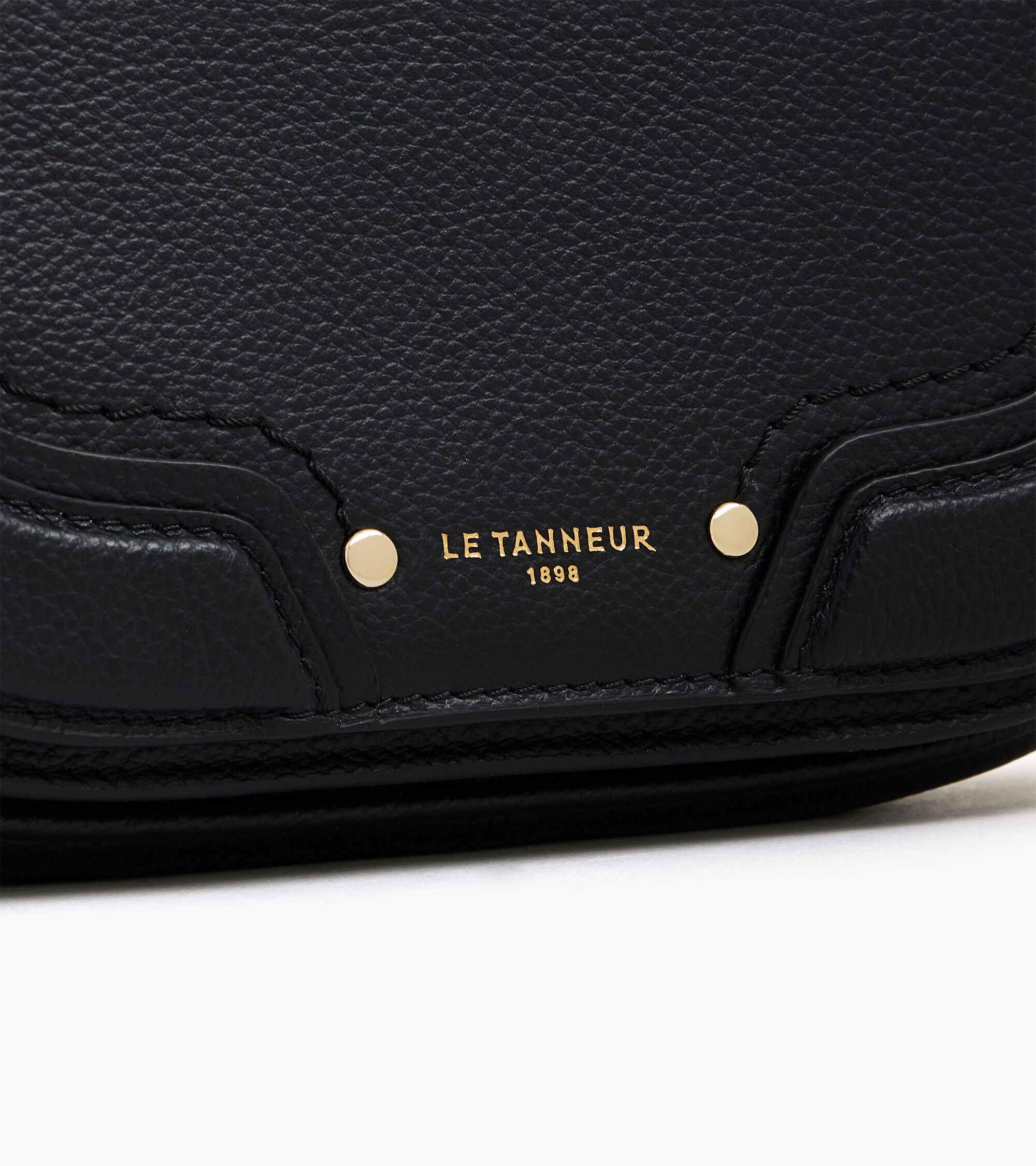 Mittelgroße Umhängetasche Ella aus genarbtem Leder