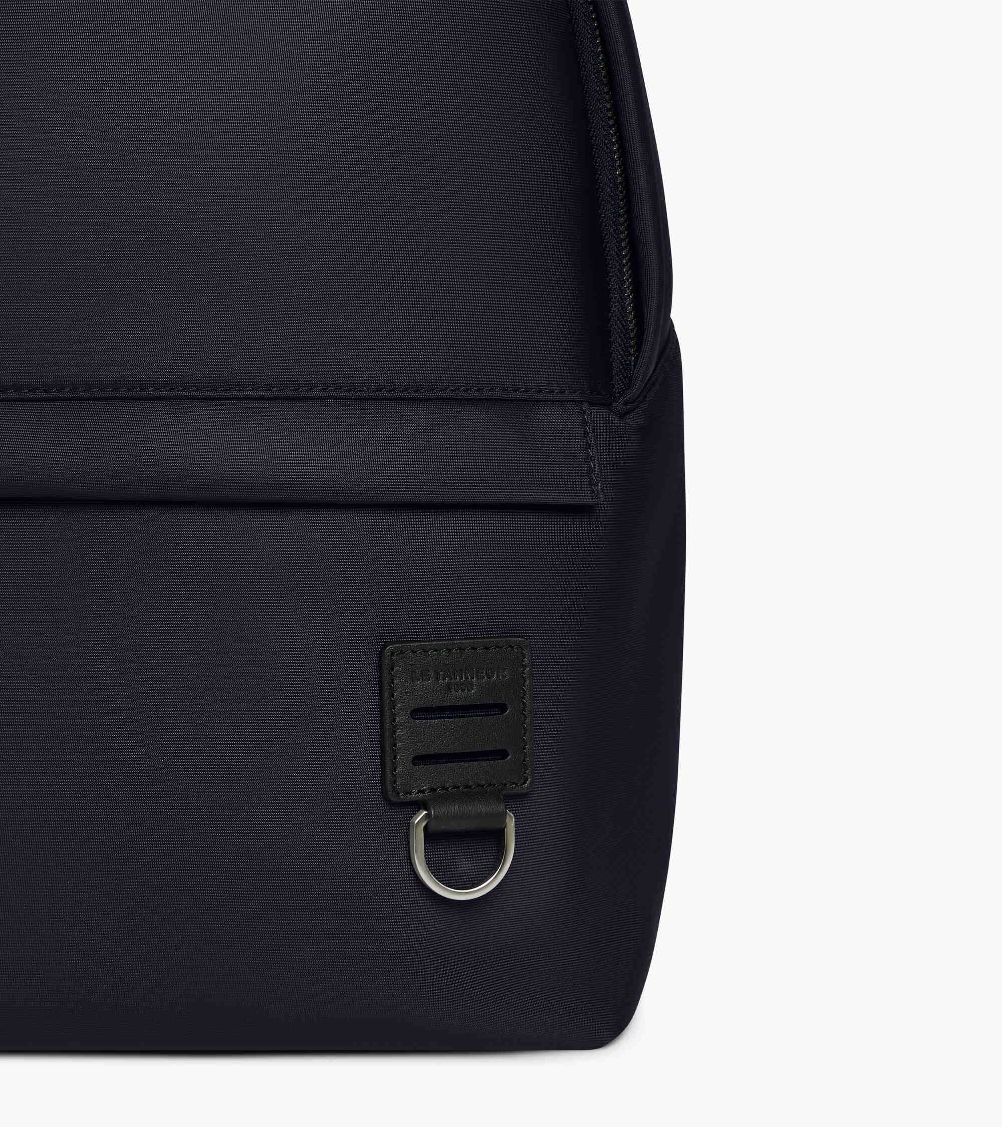 Mochila Basile con cremallera de lona de nailon y cuero liso
