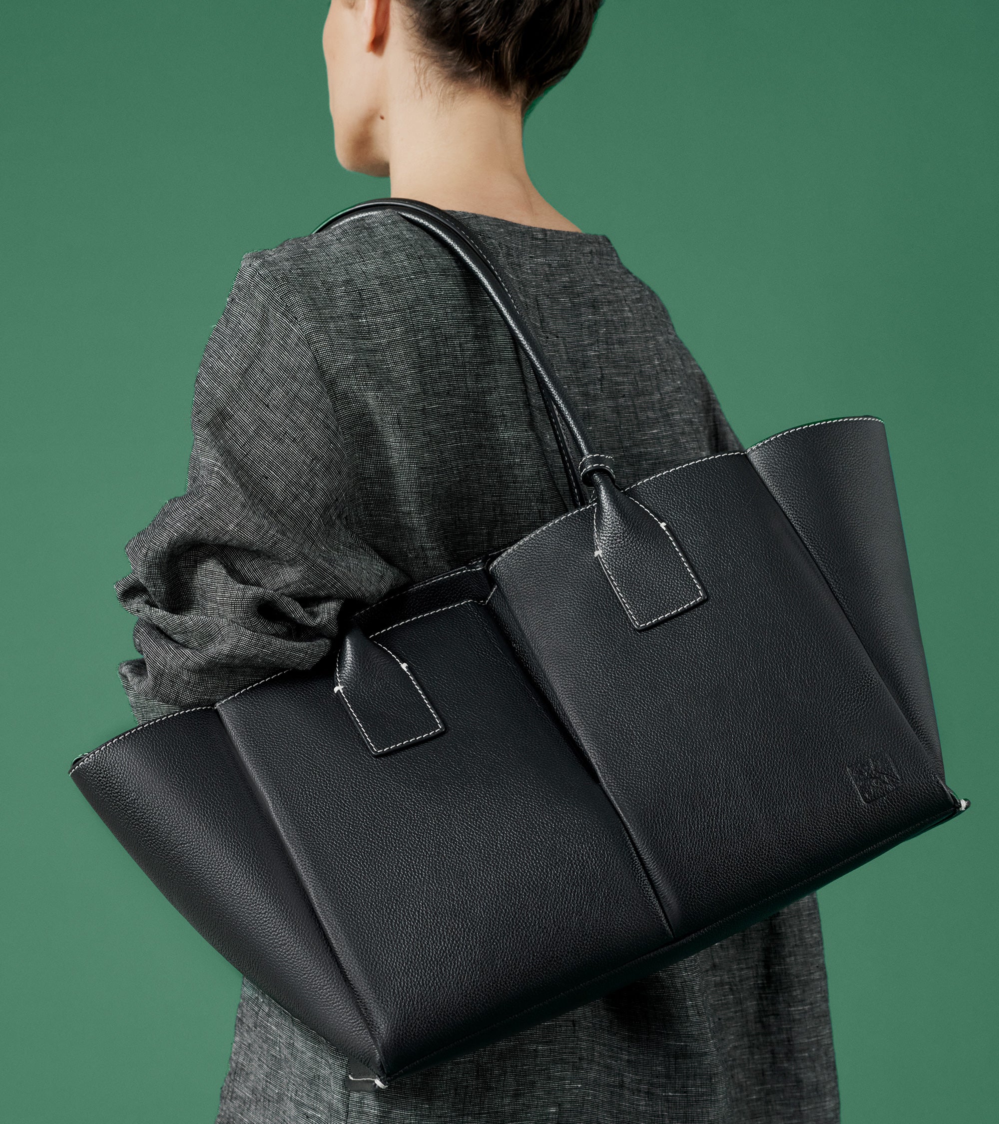 Großer Shopper Elena aus genarbtem Leder