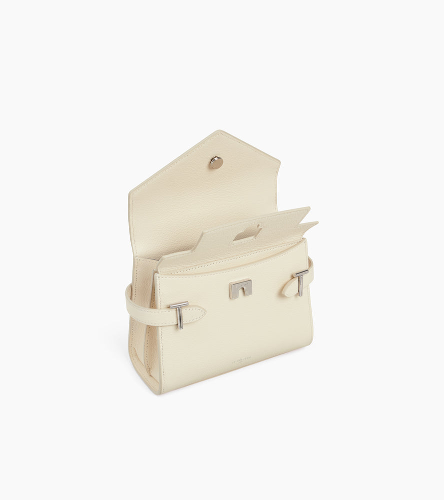 Kleine Handtasche Emilie aus genarbtem Leder mit Doppelklappe