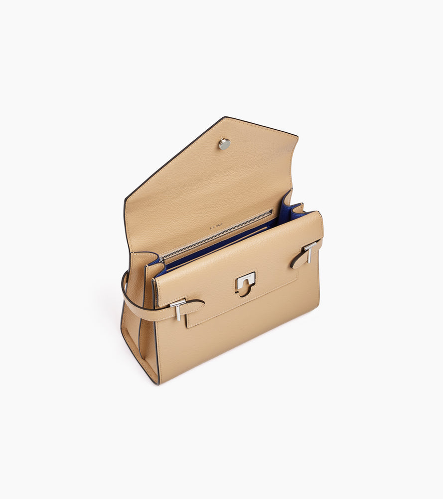 Mittelgroße Handtasche Emilie aus genarbtem Leder mit Doppelklappe