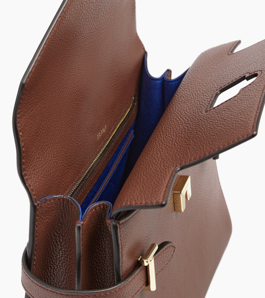 Mittelgroße Handtasche Emilie aus genarbtem Leder mit Doppelklappe