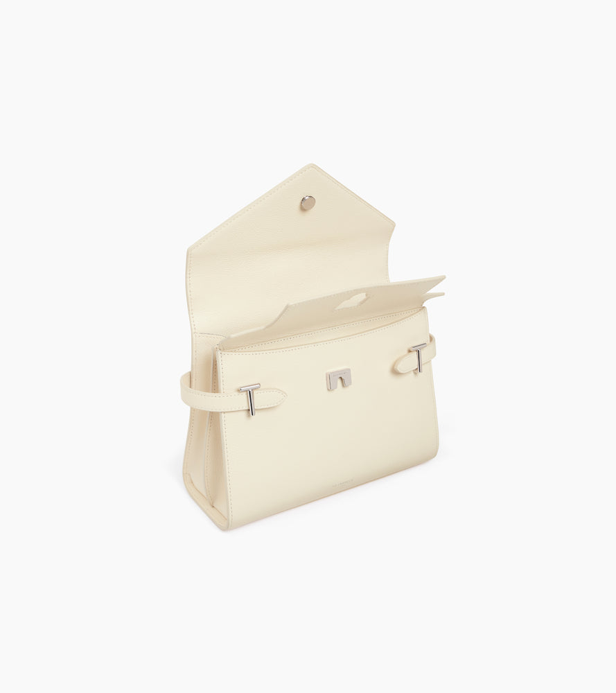 Mittelgroße Handtasche Emilie aus genarbtem Leder mit Doppelklappe