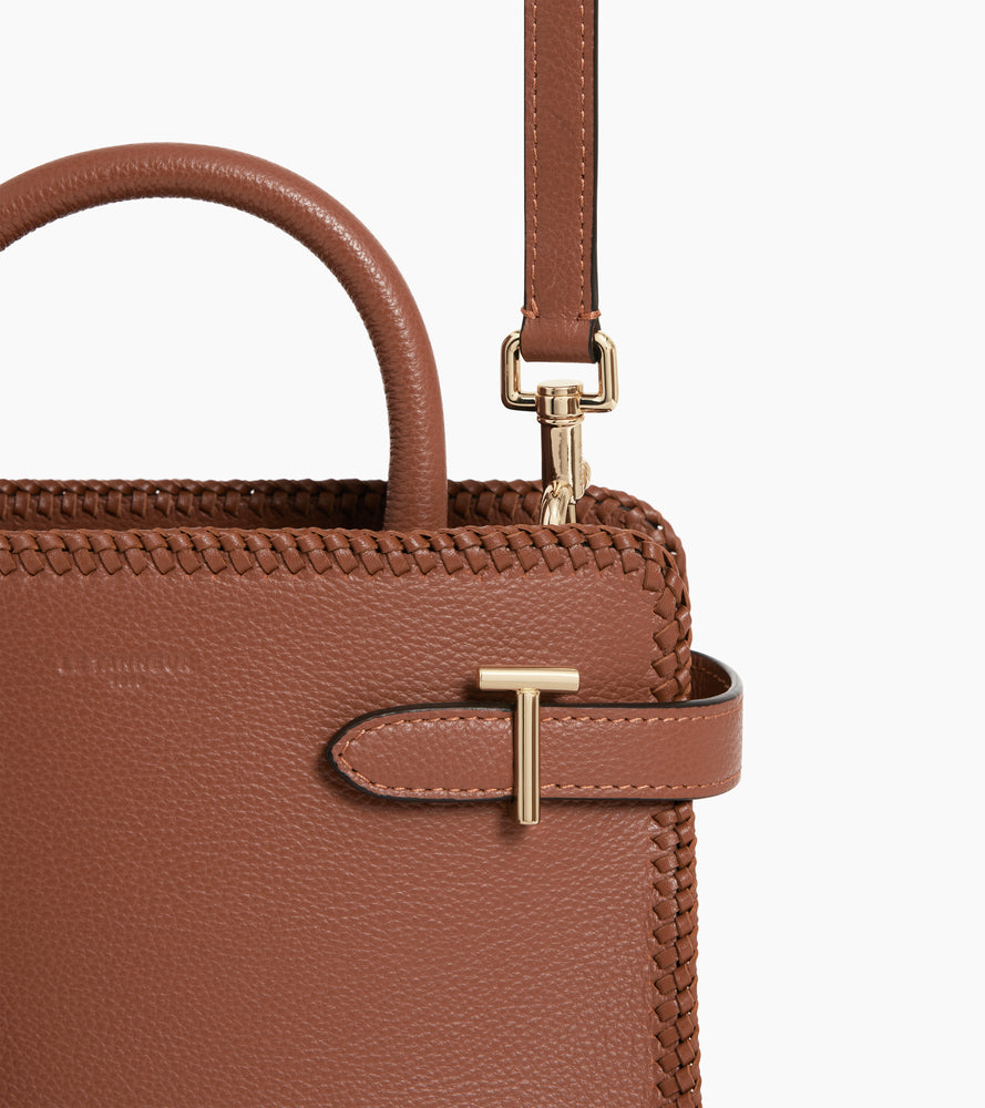 Kleine Handtasche Emilie aus genarbtem Leder mit Naht-Details