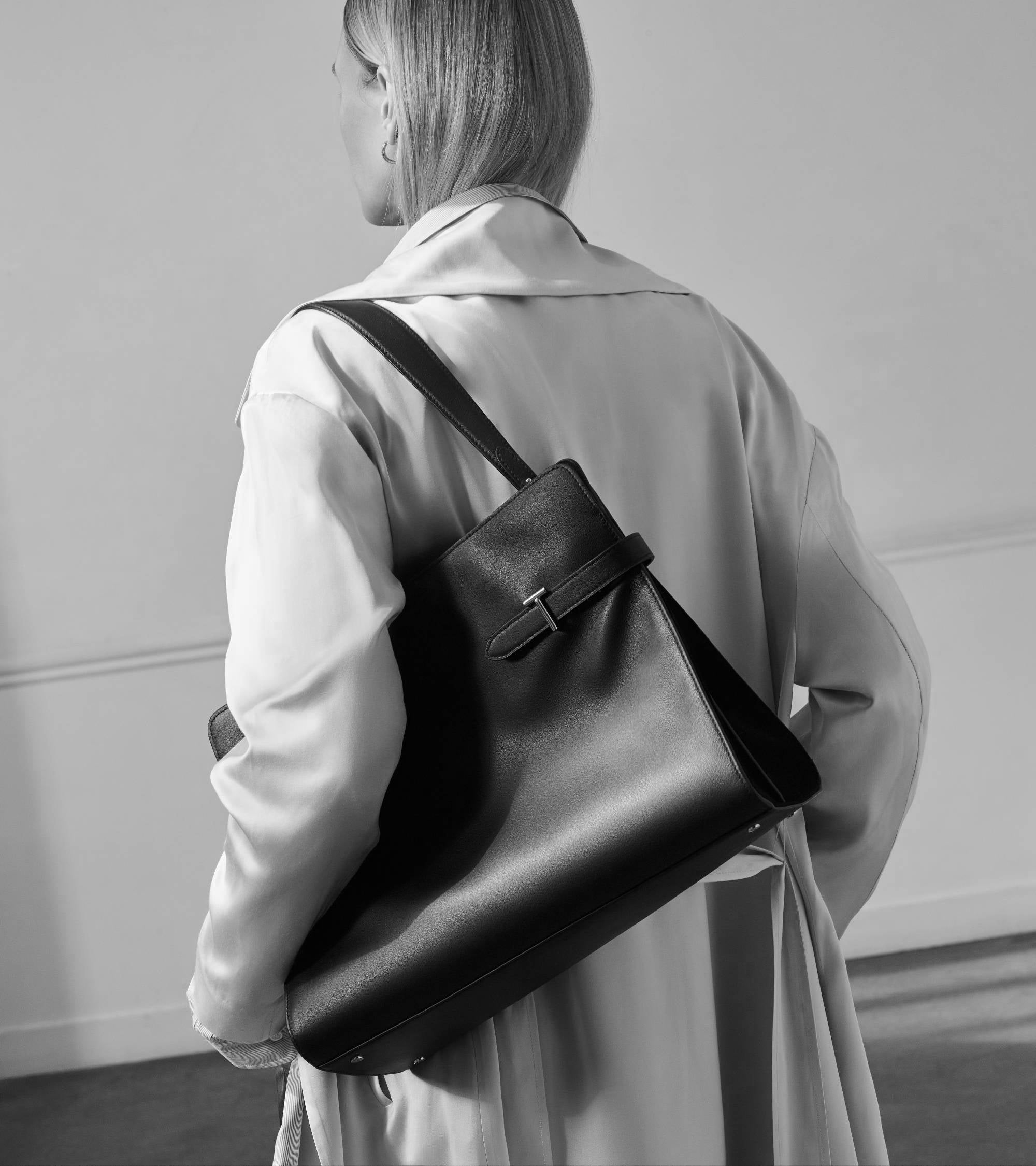 Maxi-Handtasche Emie aus Glatt- und Nubukleder