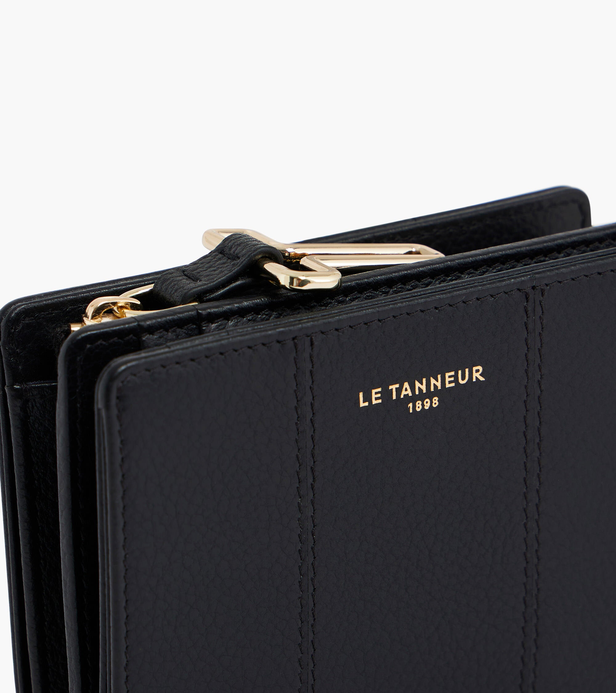 Juliette small grained leather purse