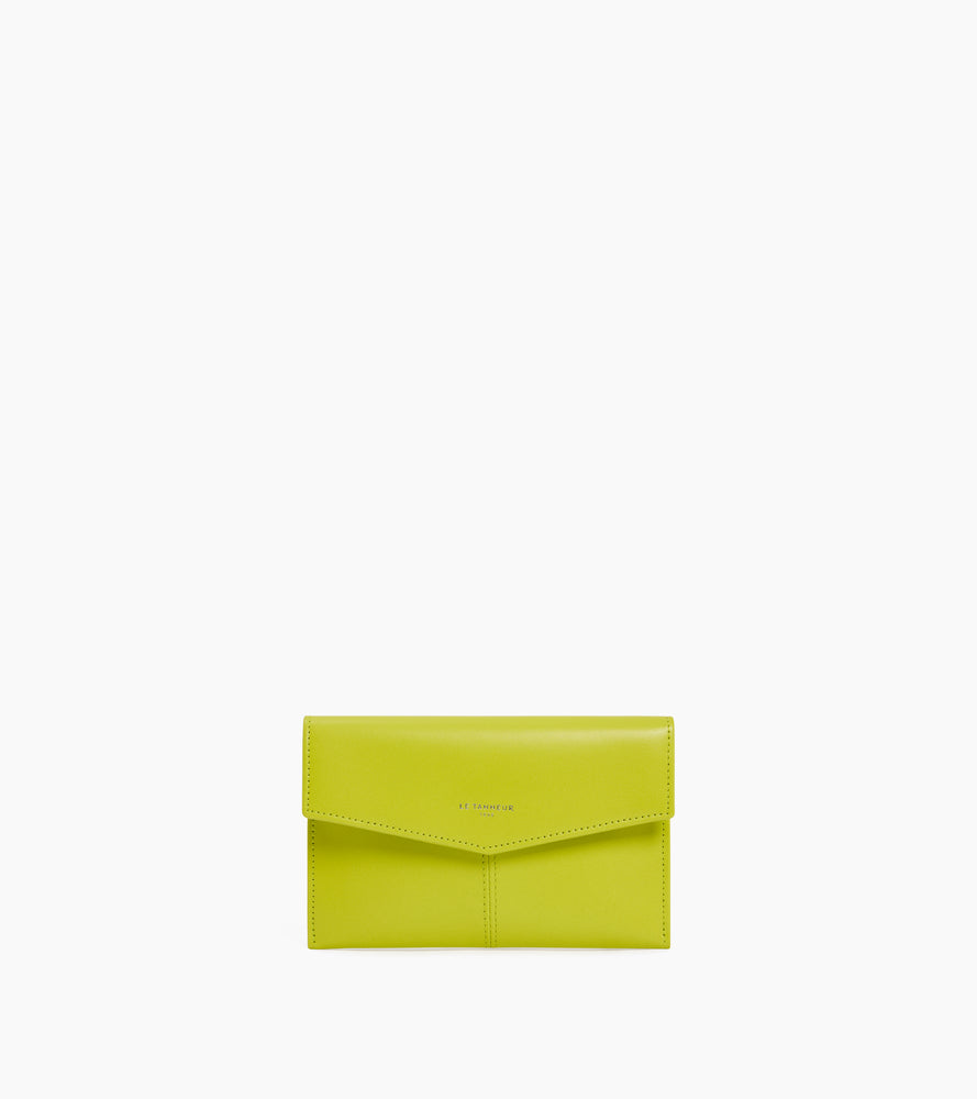 Mittlere Umschlagtasche Charlotte aus glattem Leder